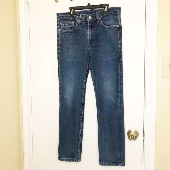 Levi's Denim - Levi’s Women’s Medium Wash Straight Leg Blue Jeans